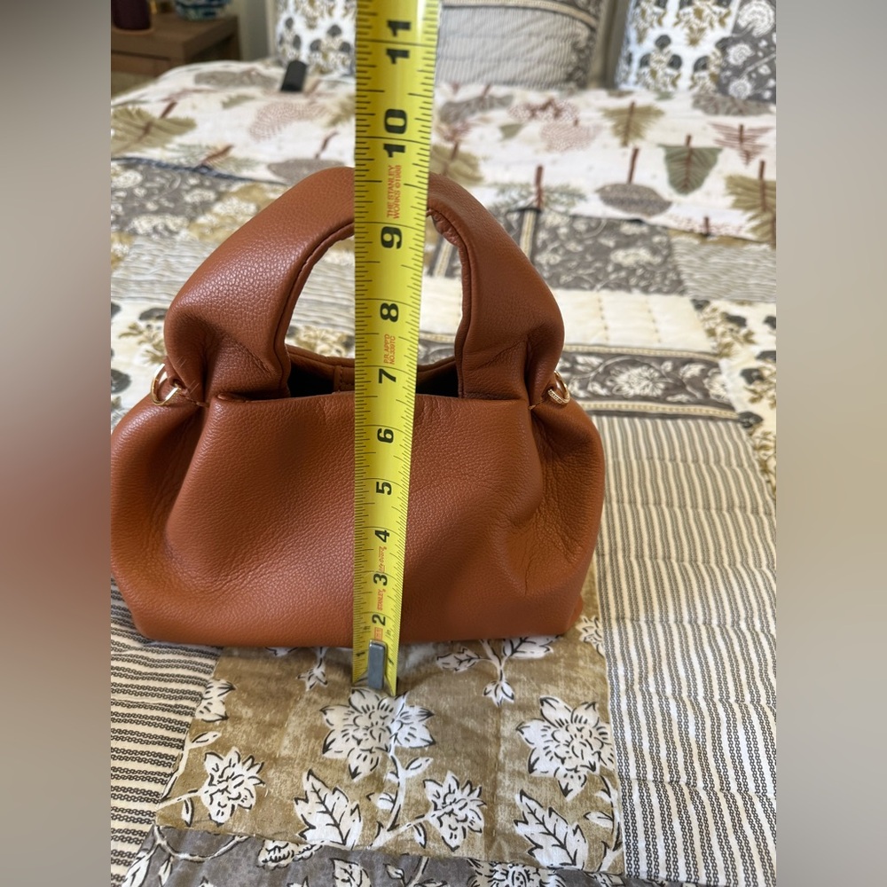 Elegant Brown Handbag - Picture 5 of 8